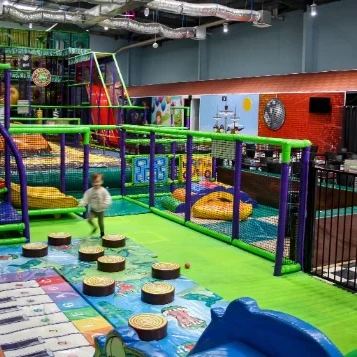 CROCS PLAY CENTER